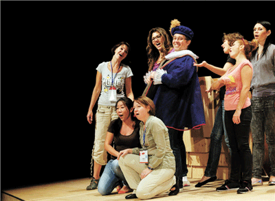 kuhn and the festival made headlines by performing the entire