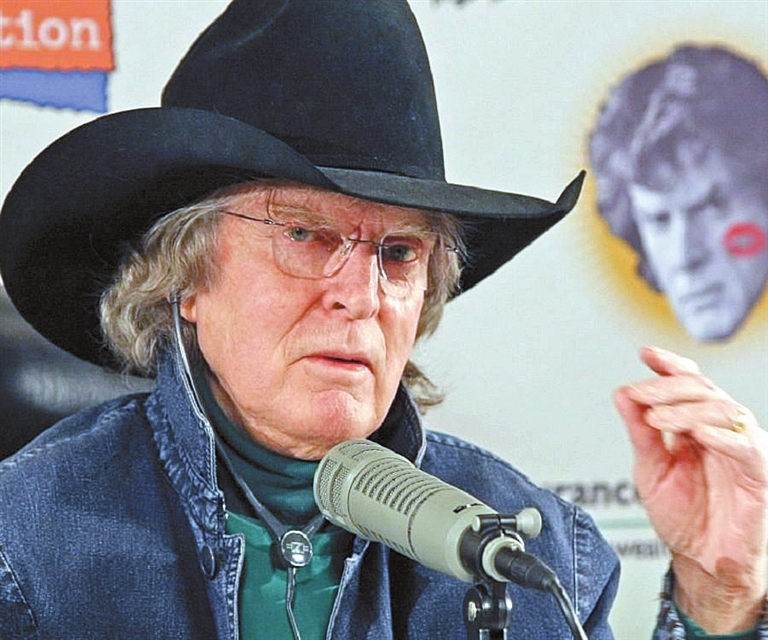 Radio show host Don Imus dies at 79