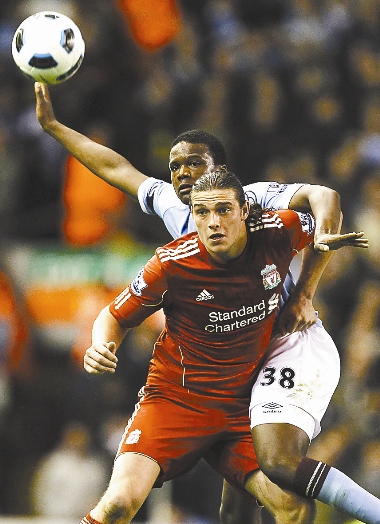 Tom Carroll Reds Carroll leads Reds to win